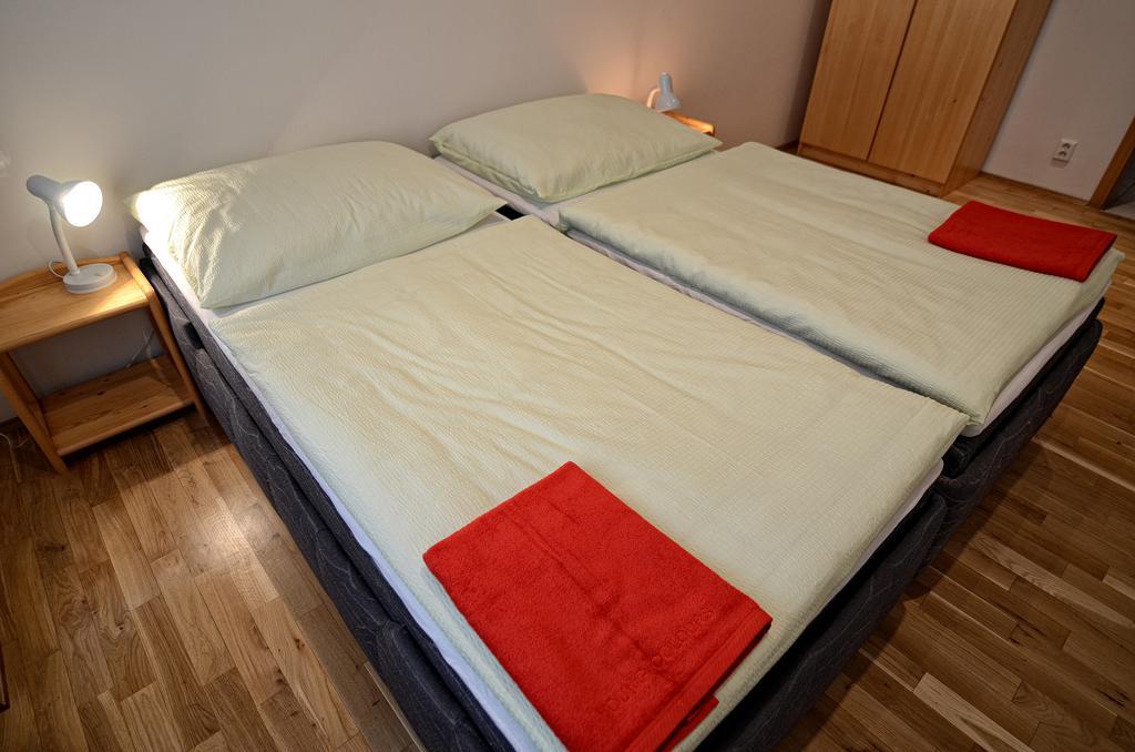 Apartments Karlin Prague Room photo