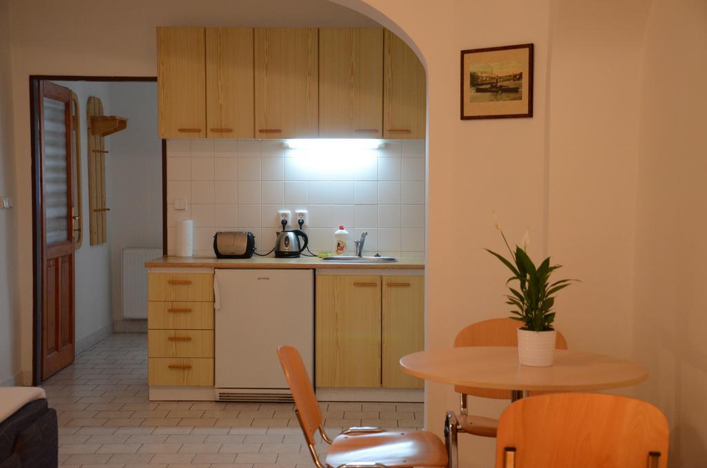 Apartments Karlin Prague Room photo